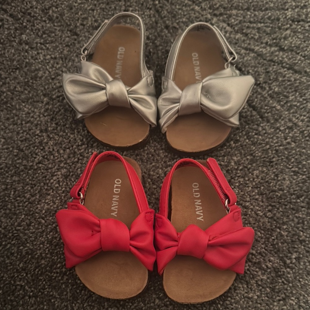 Old Navy Infant Sandals - Silver and Red